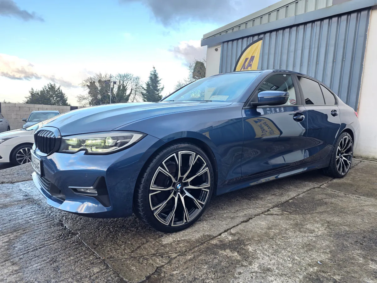 2022 BMW 318D * SPORT MODEL * 45K MILES * - Image 3