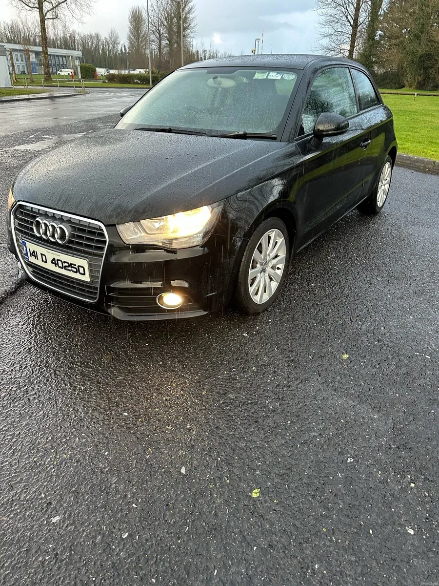 Audi A1 2014 Black 1.6TDI - Image 4
