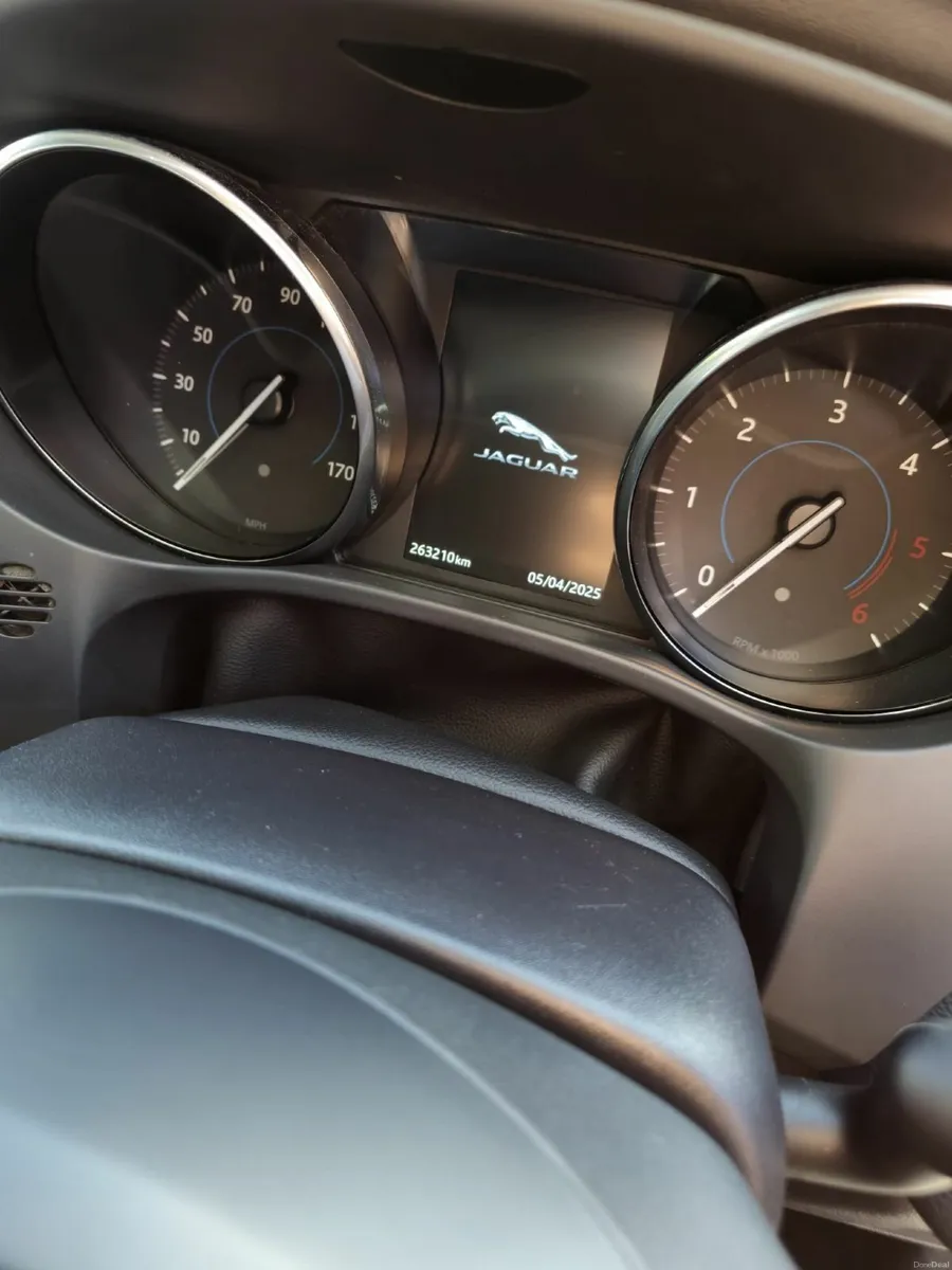 Jaguar F-Pace 2016 Read the Ad!!! - Image 4