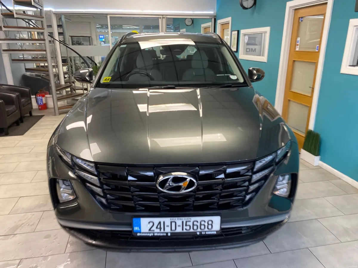 Hyundai Tucson 2024 executive - Image 2