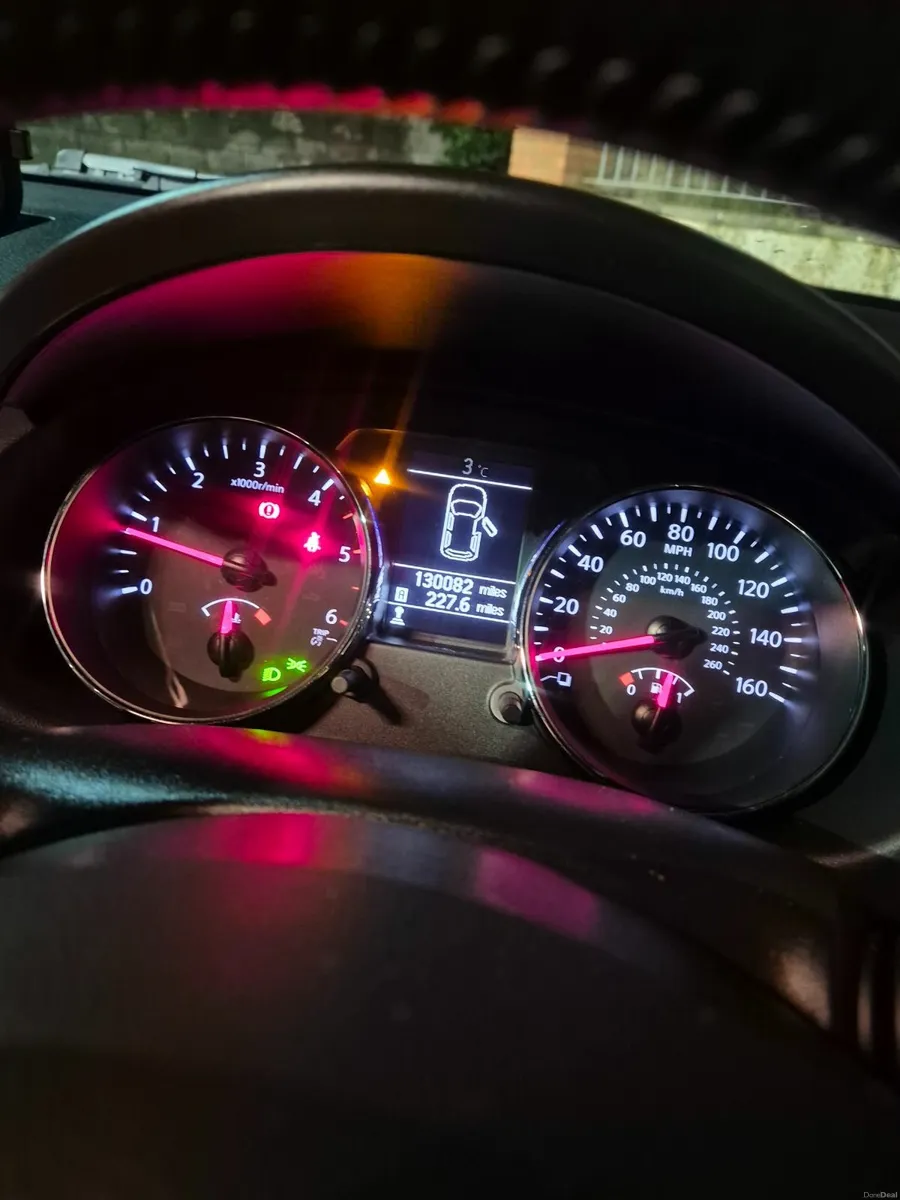 Nissan Qashqai 2013 - Image 4