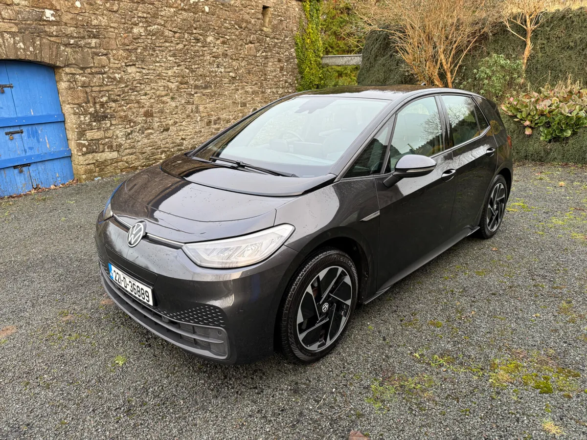 2022 Volkswagen ID.3 Pro Plus 112kms €15950 - Image 3