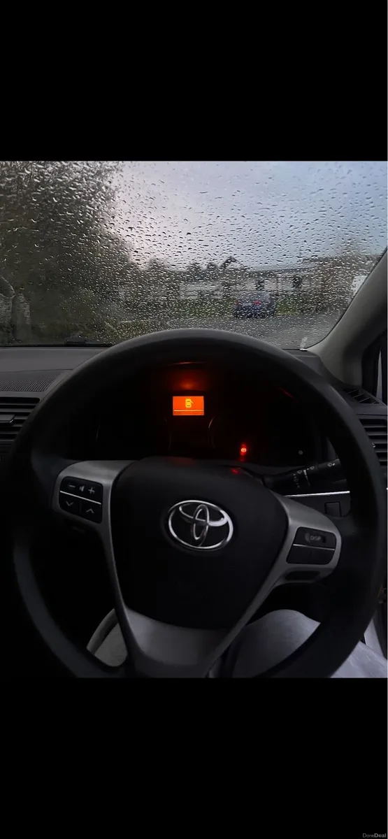 Toyota avensis - Image 1