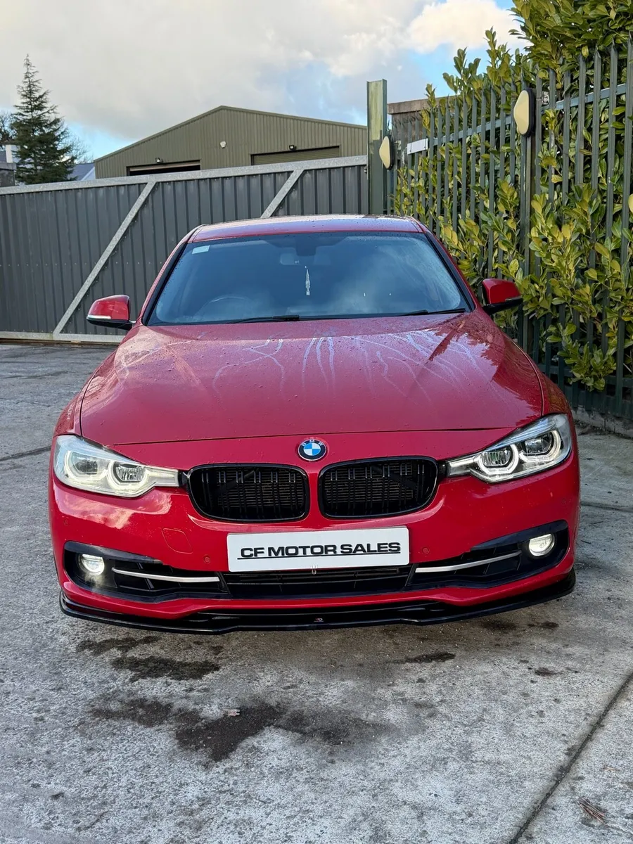 2018 BMW 318i SPORT - Image 4