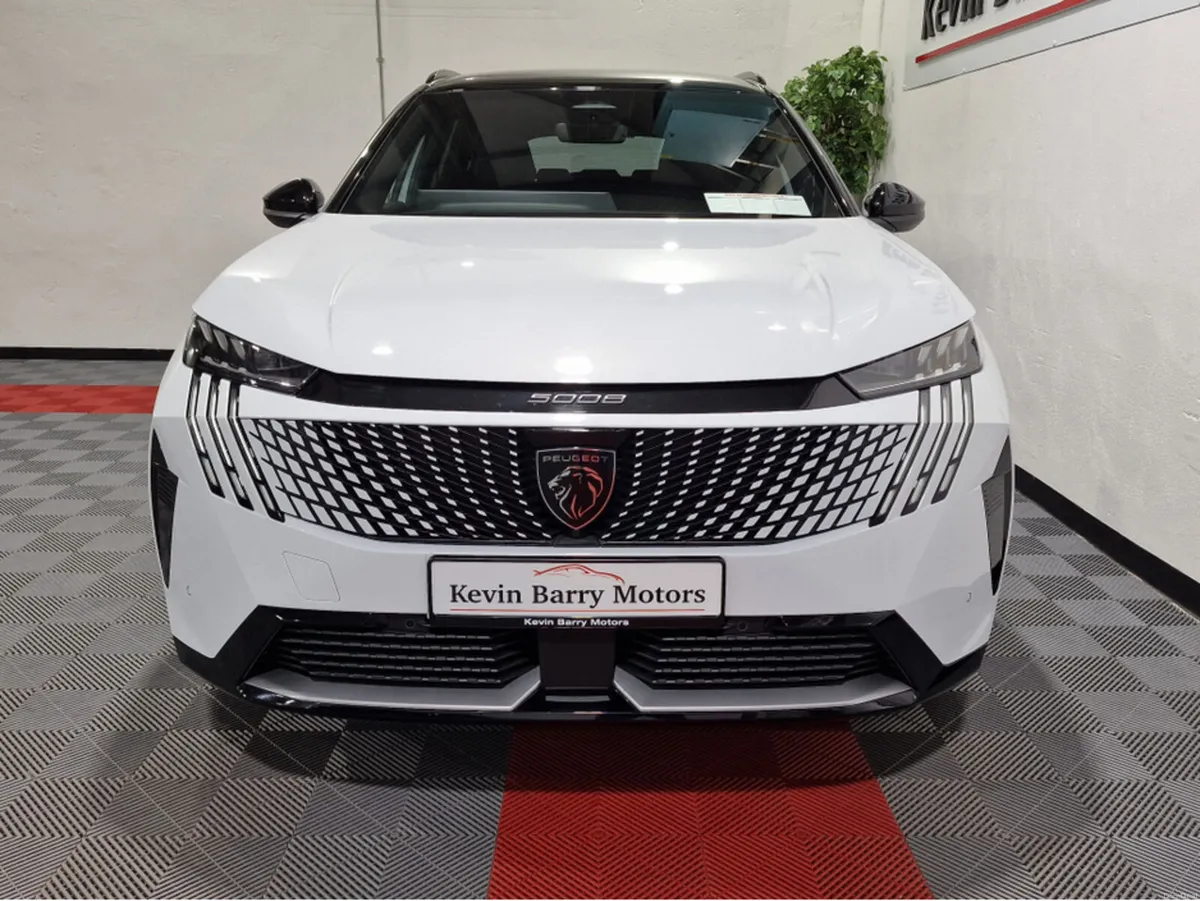 Peugeot 5008 GT (73KWH BATTERY / 7 SEATER) AUTOMAT - Image 2
