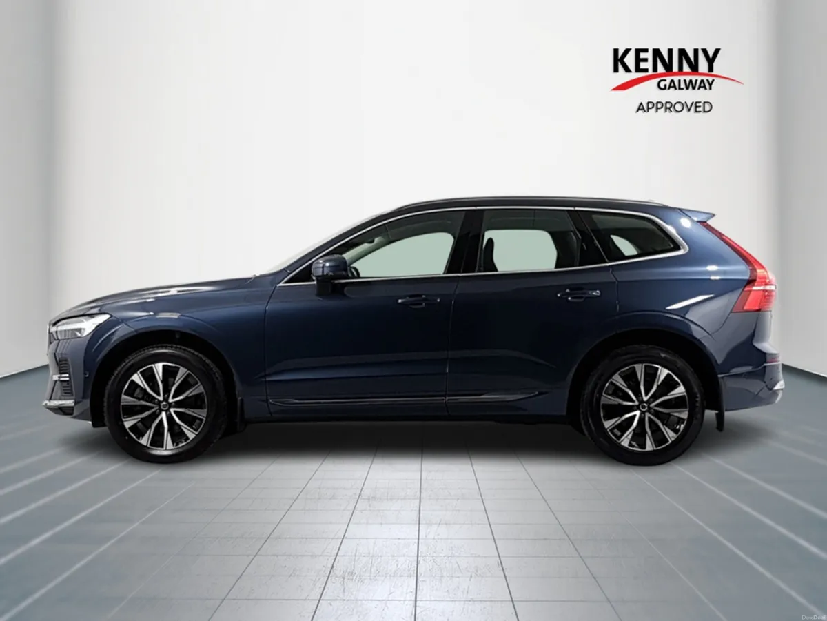 Volvo XC60 B4 PLUS BRIGHT 5DR AUTO - Image 4