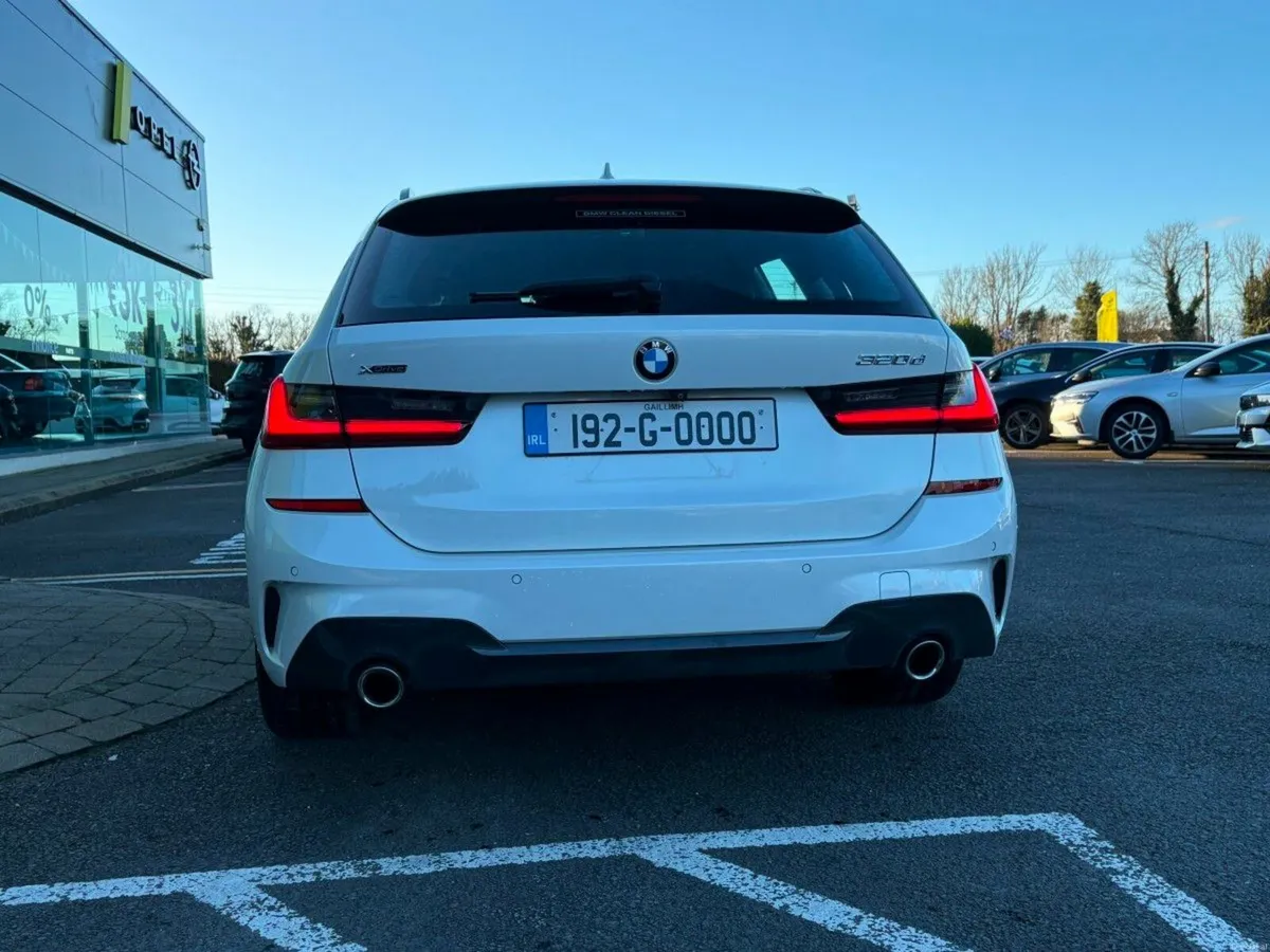 BMW 3-Series 2.0 - Image 3