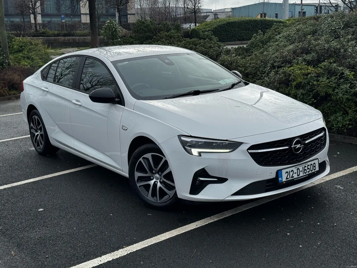 212 OPEL INSIGNIA 1.5 DIESEL FULL HISTORY - Image 4