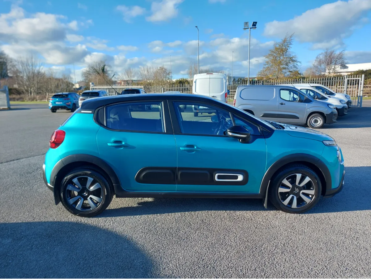 Citroen C3 FLAIR PURETECH 82 EU6.3 MY2 MY22 4 - Image 3