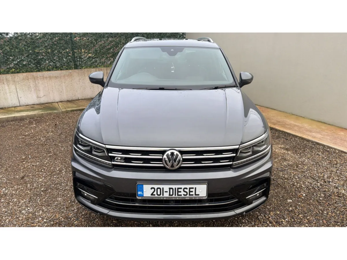 Volkswagen Tiguan R-LINE TECH TDI S- DSG - Image 3