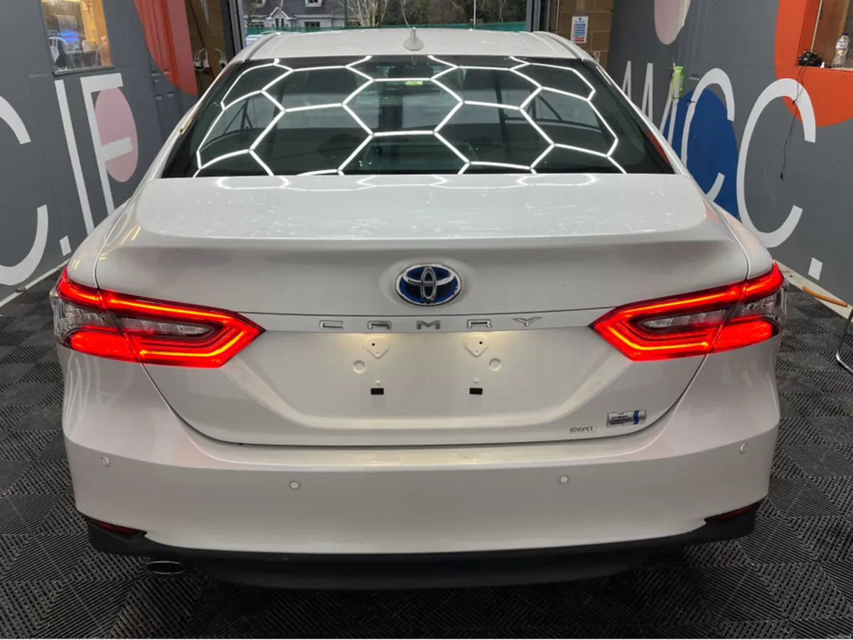 Toyota Camry €27950 2021 TOYOTA CAMRY G 2.5 AUTOMA - Image 3