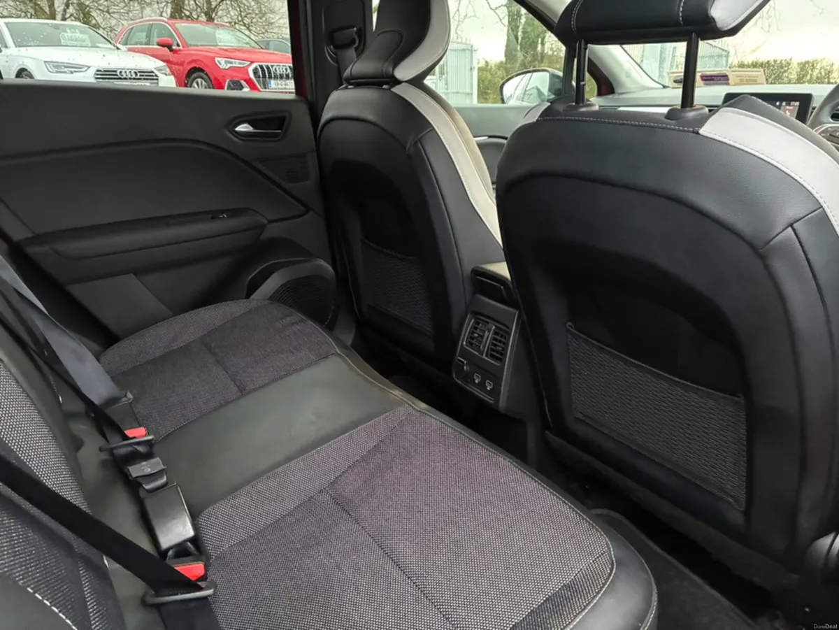 Renault Captur TECHNO TCe - Image 6