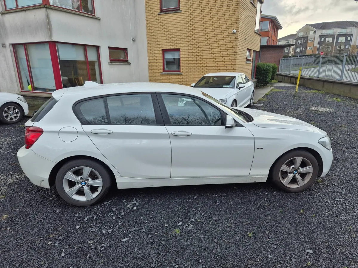 BMW 1-Series 2014 - Image 1