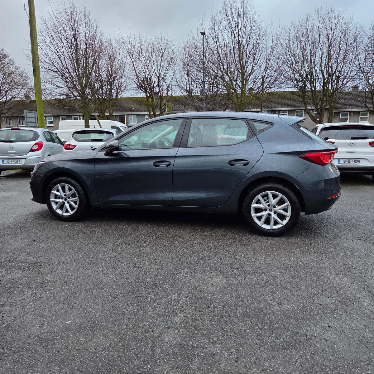 SEAT Leon 2025 1.5 TSI 115BHP SE - Image 6