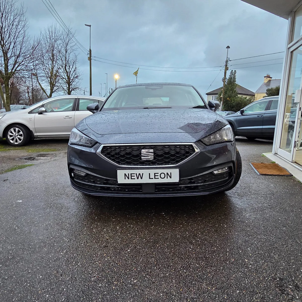 SEAT Leon 2025 1.5 TSI 115BHP SE - Image 2