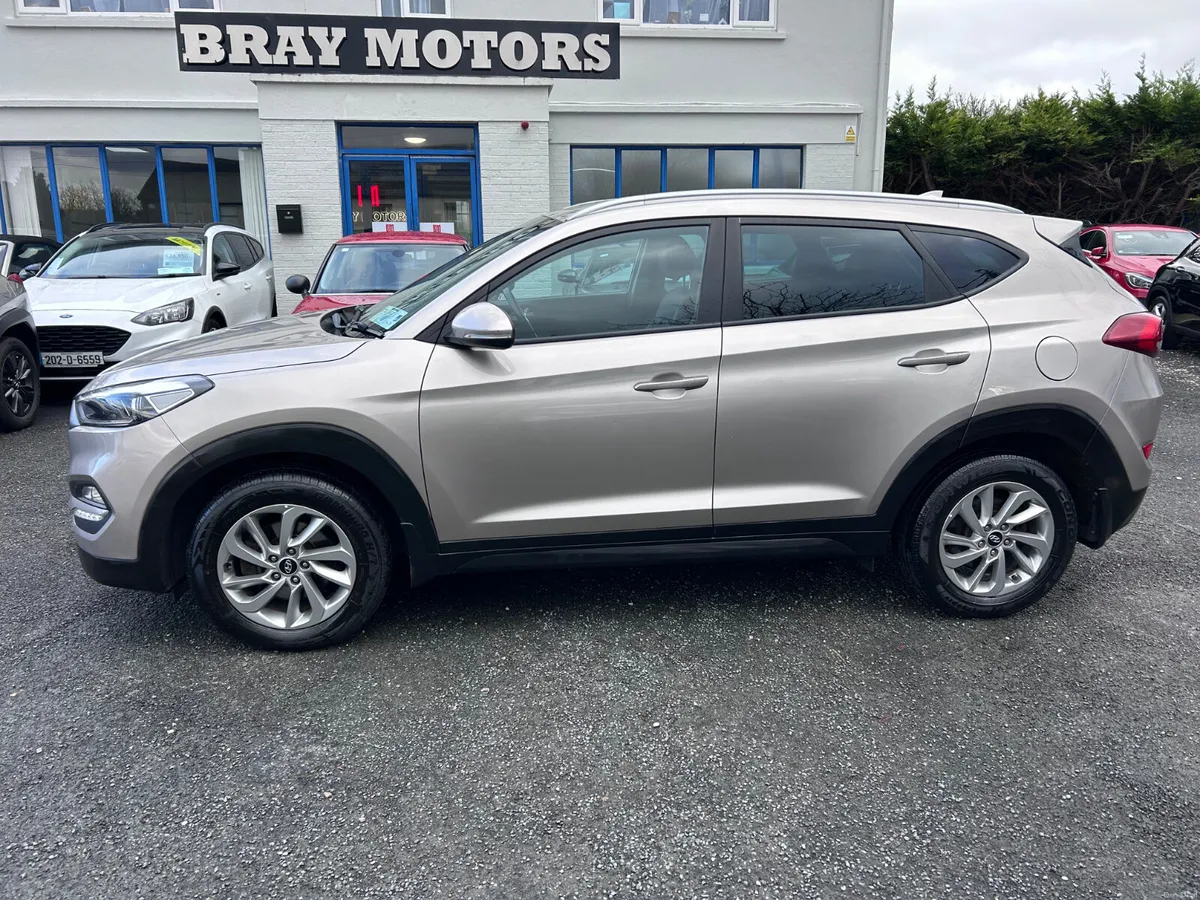 2016 HYUNDAI TUSCON 1.7d EXECUTIVE NEW NCT - Image 3