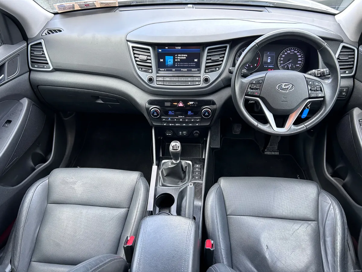 2016 HYUNDAI TUSCON 1.7d EXECUTIVE NEW NCT - Image 2