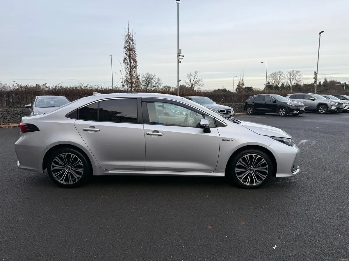 Toyota Corolla Hybrid Luna Sport - 1 YEAR WARRANTY - Image 1