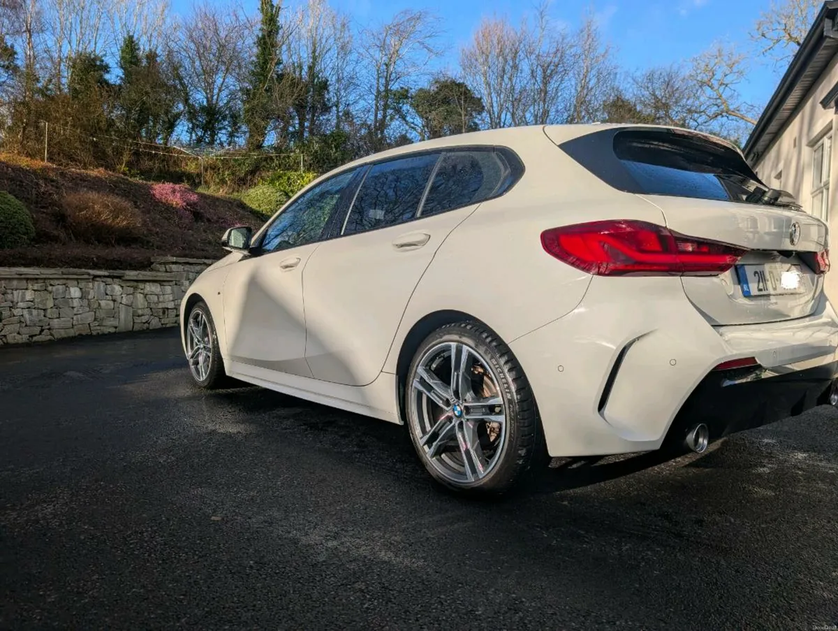 BMW 1 series M Sport, Comfort/JOY PLUS 118D - Image 3