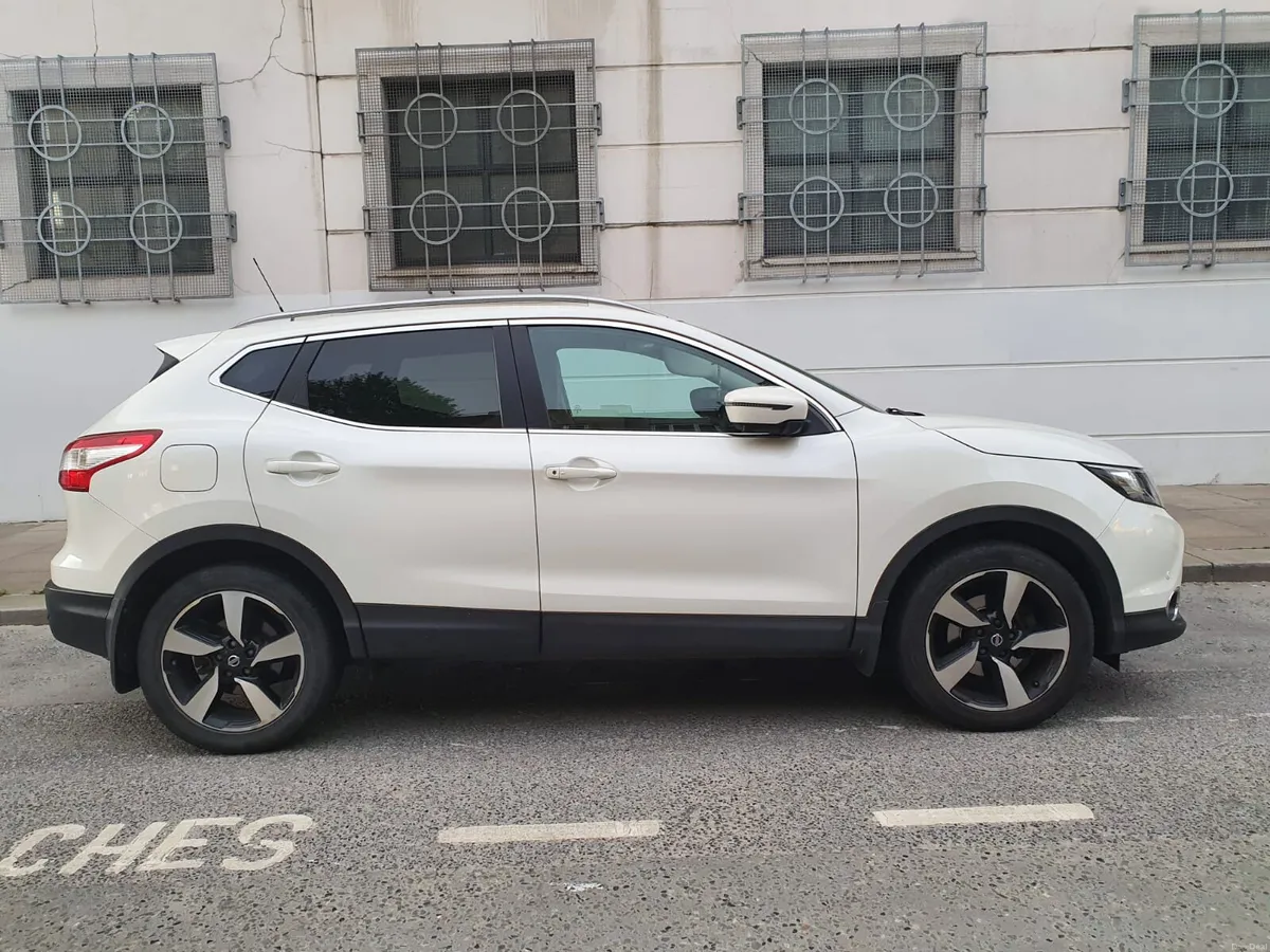 Nissan Qashqai 2016 automatic 1.2 petrol €5990 - Image 2