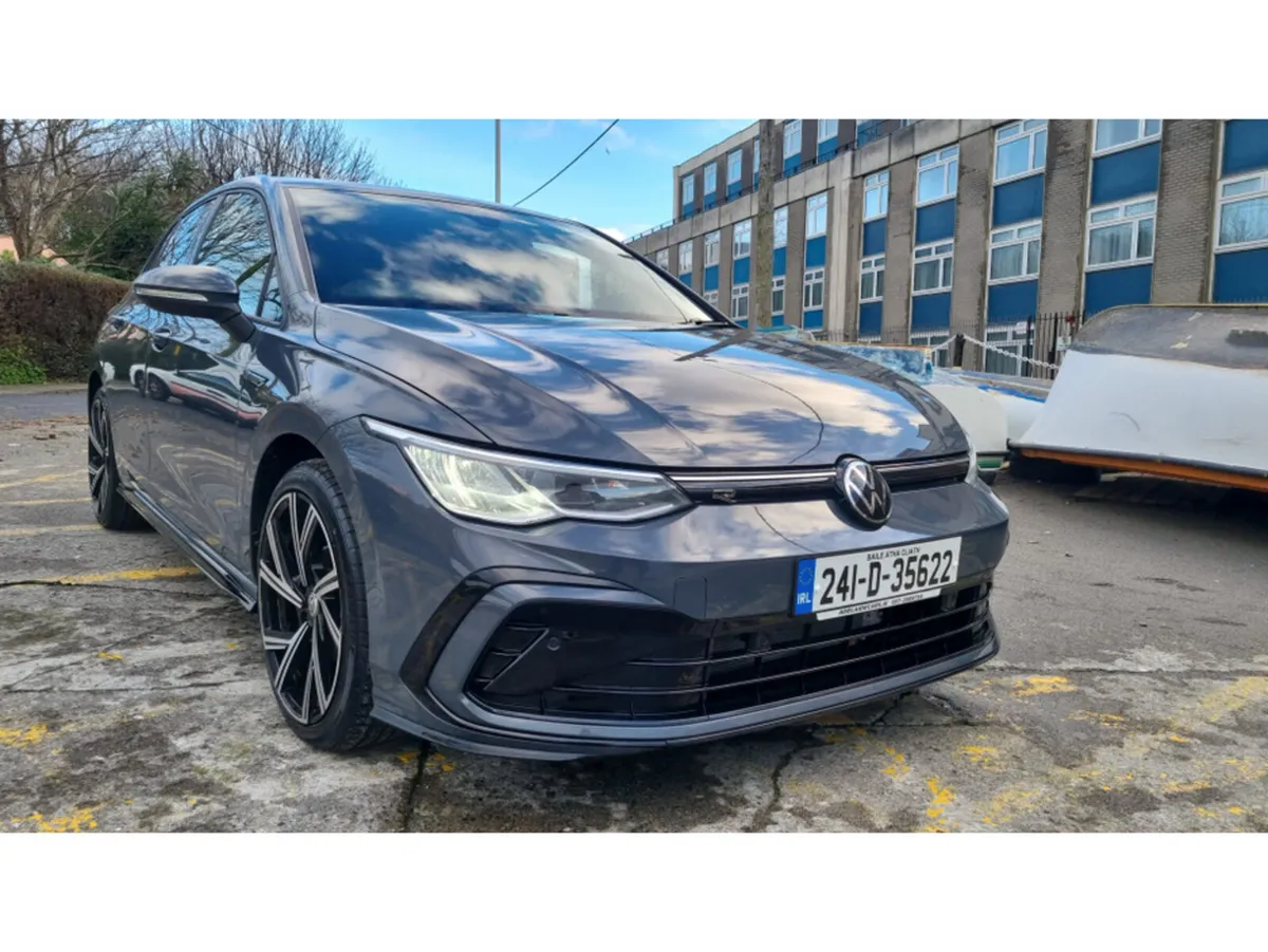 Volkswagen Golf LIFE 2.0 TDI 115HP 5DR WITH A GENU - Image 2
