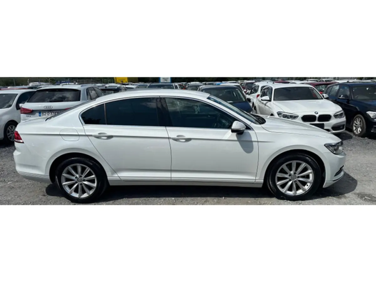 Volkswagen Passat TSI BLUEMOTION COMFORT LINE AUTO - Image 4