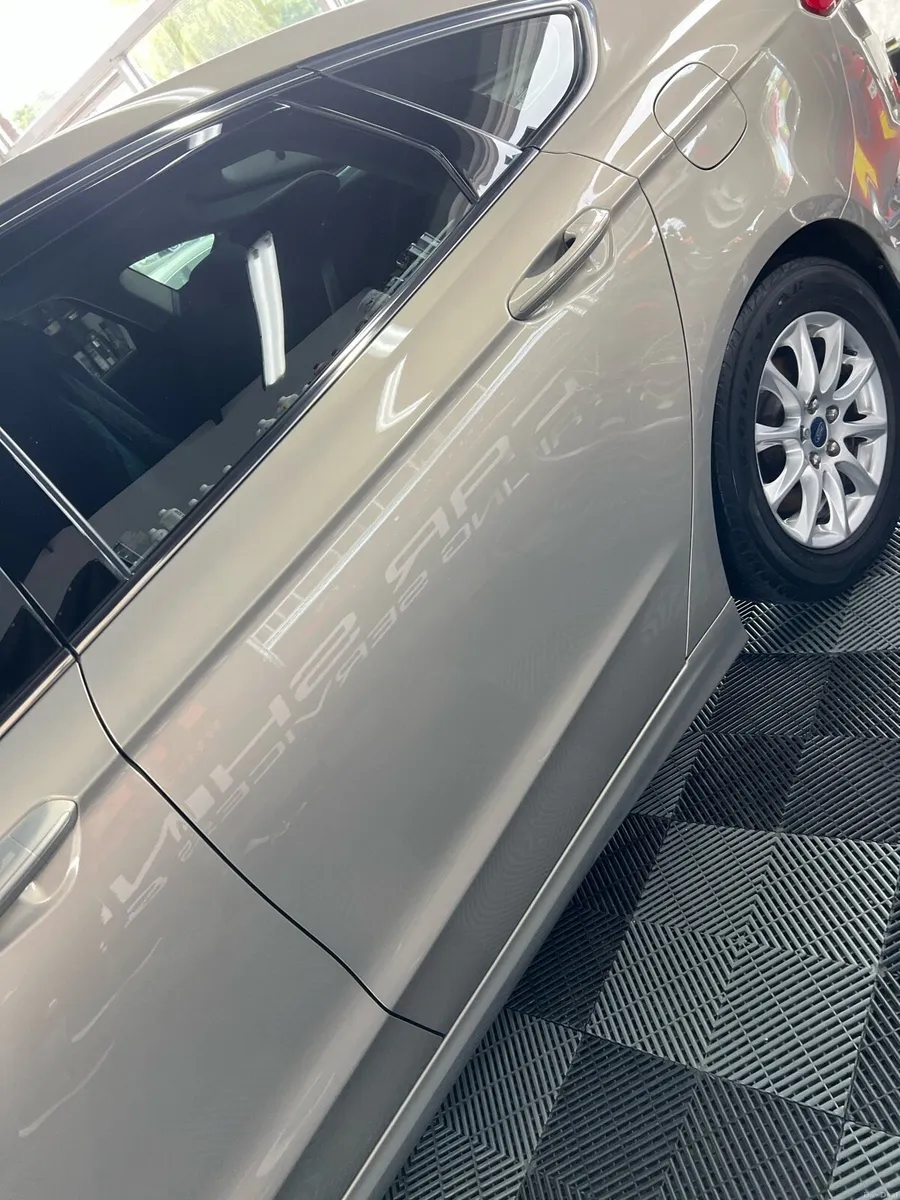 Ford Mondeo MK5 1.5 Diesel. Excellent Condition - Image 4