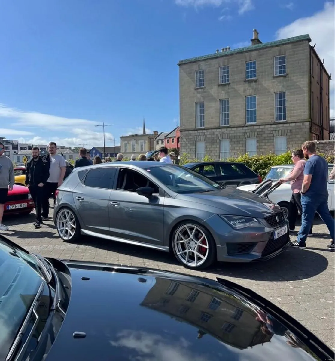 SEAT Leon Cupra 280 Manual 2015 - Image 1