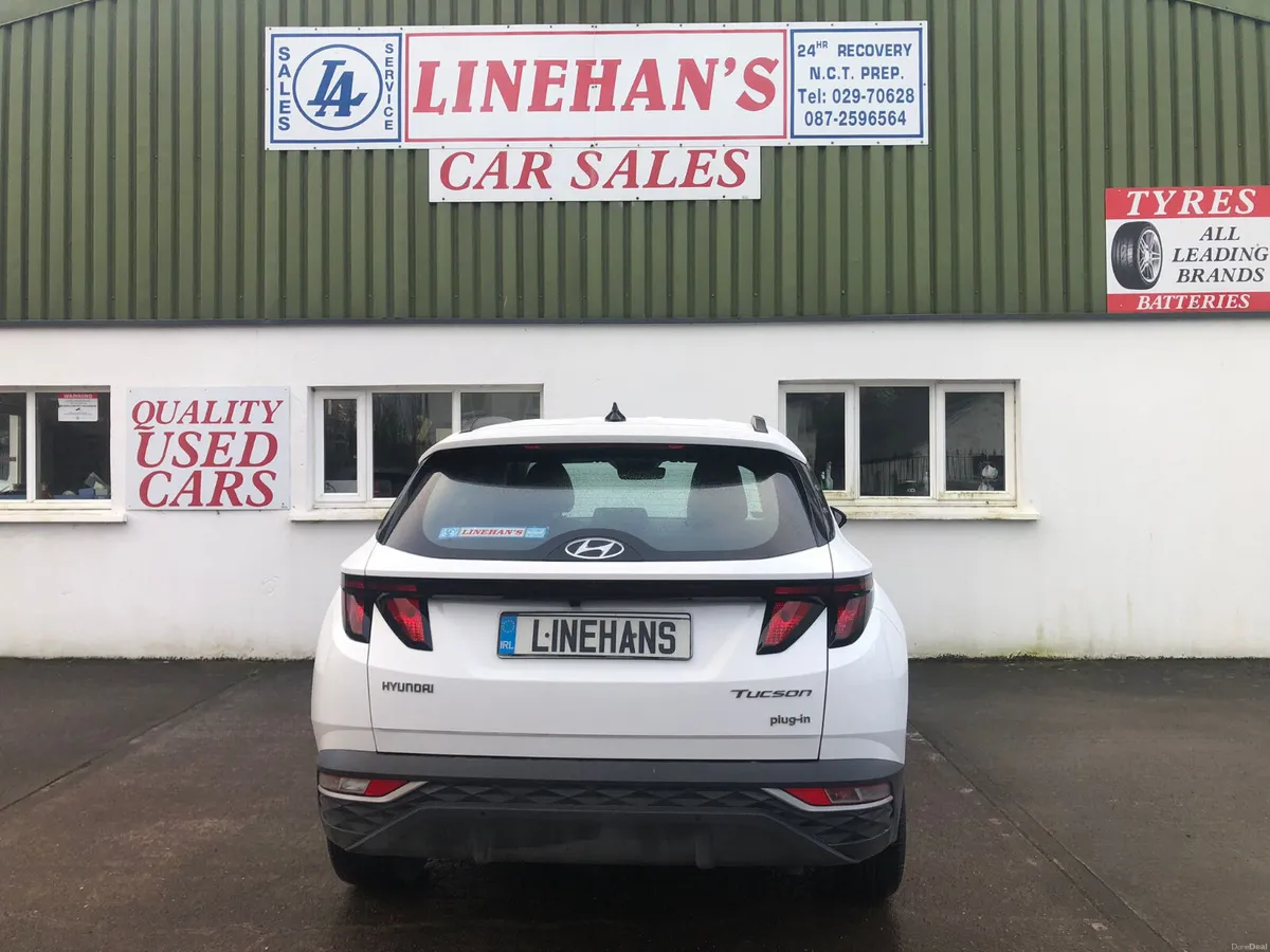 Hyundai Tucson 1.6 Petrol Hybrid 4WD - Image 2