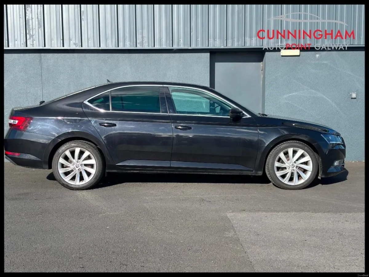 Skoda Superb 2.0TDi SE-L Estate DSG Auto - Image 3