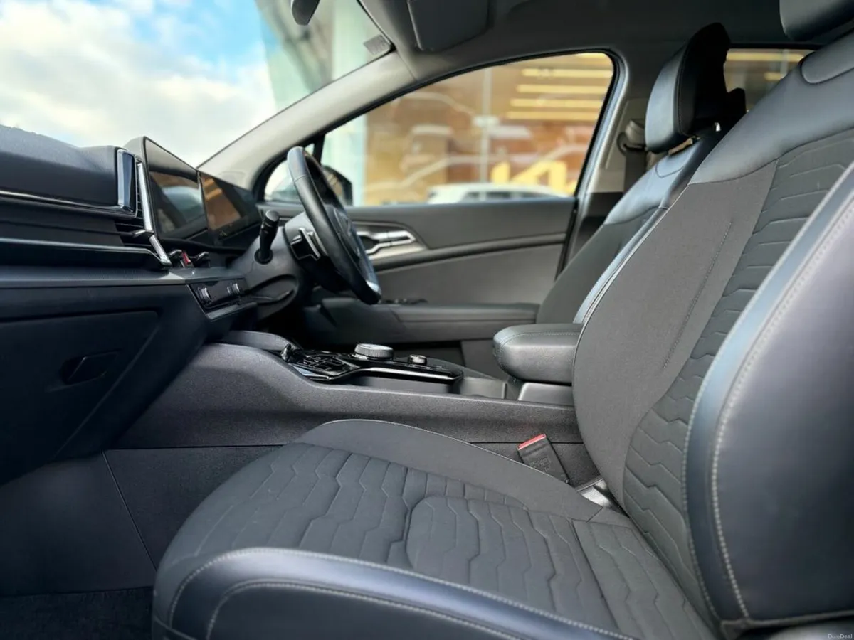 Kia Sportage 1.6 K3 Plug in hybrid - Image 2