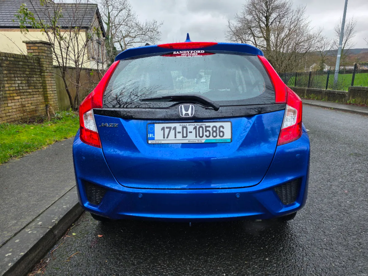 Honda Jazz 1.3 I-vtec ES CVT 5DR Auto - Image 4