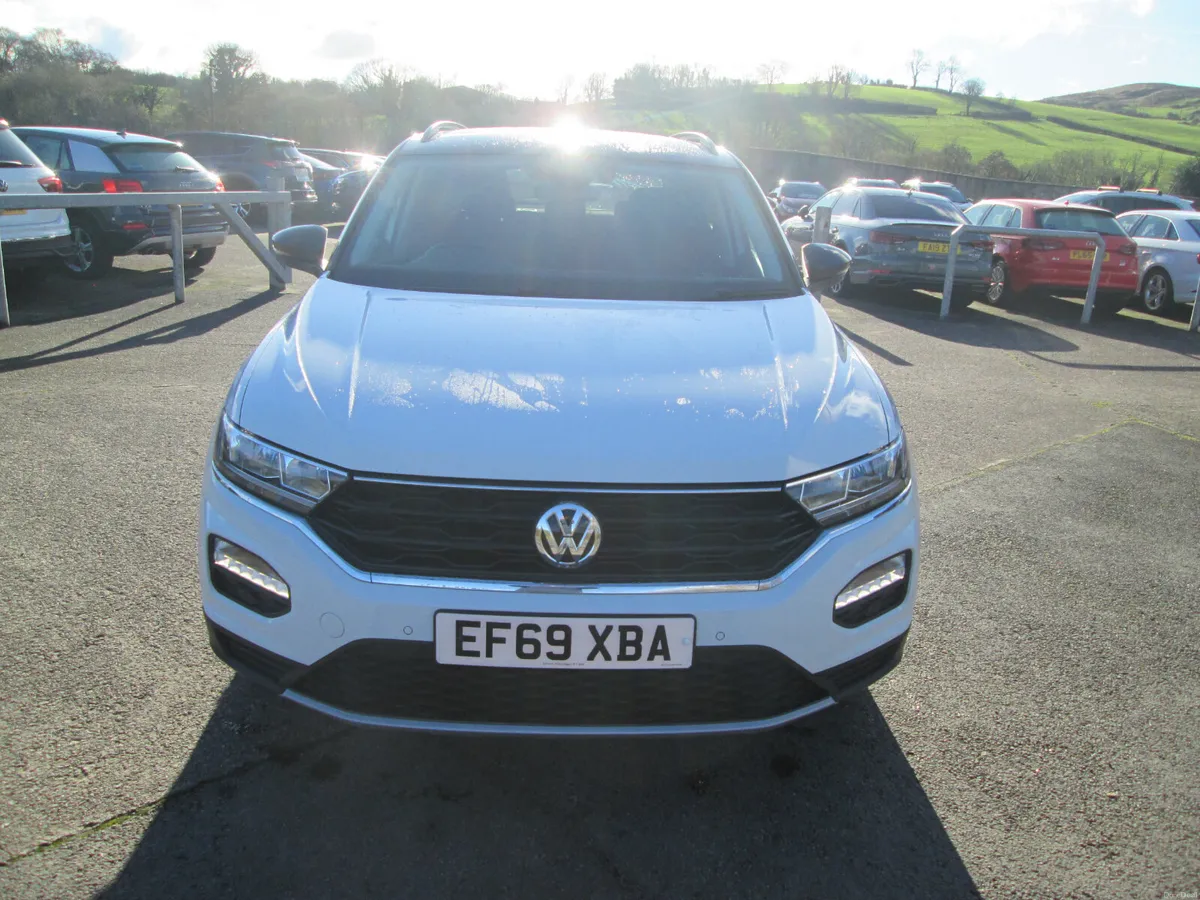 2020  VOLKSWAGEN  T-ROC  1.6  TDI  DESIGN  5DR - Image 3