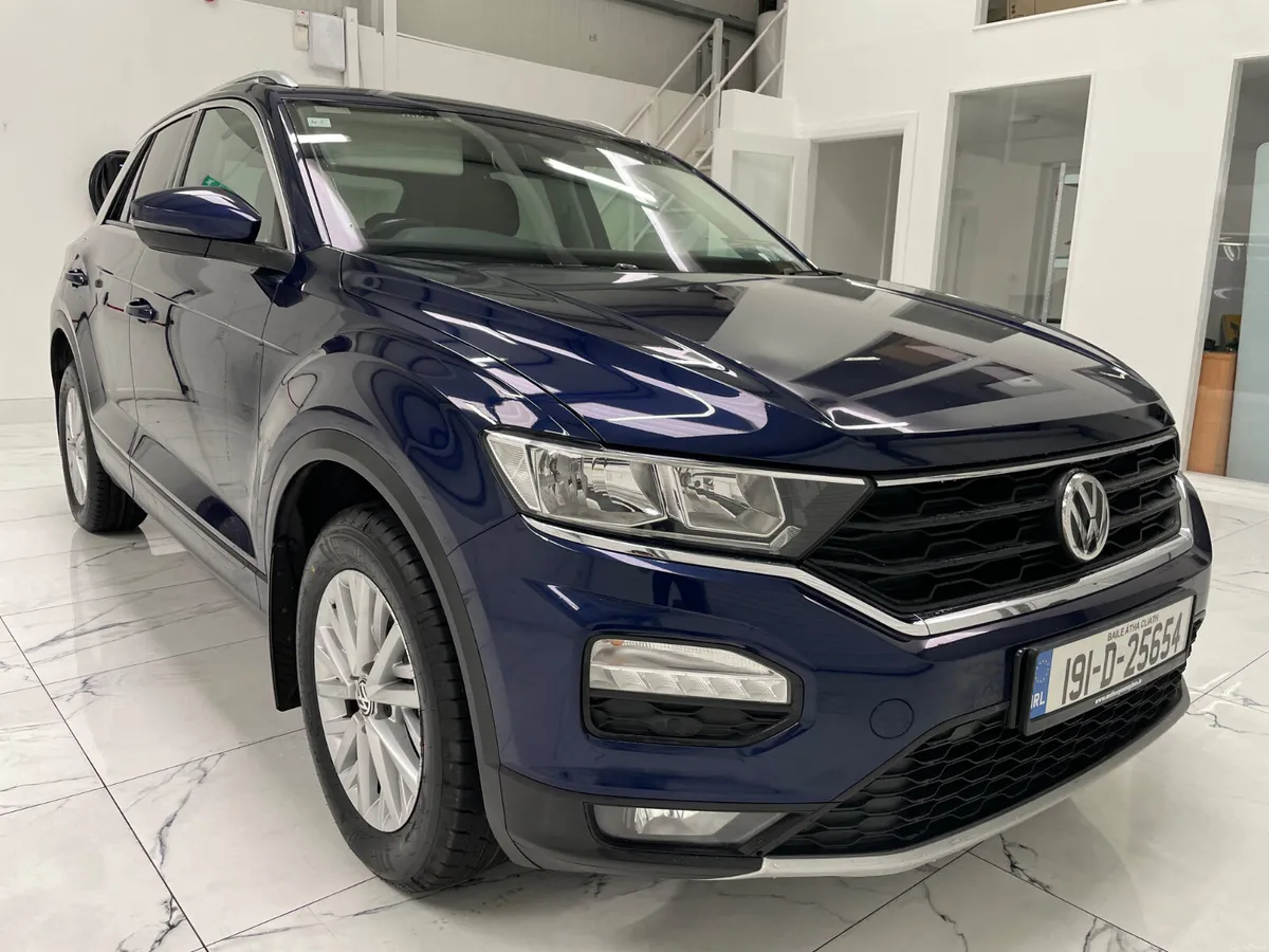 Volkswagen T-Roc 2019 - Image 1