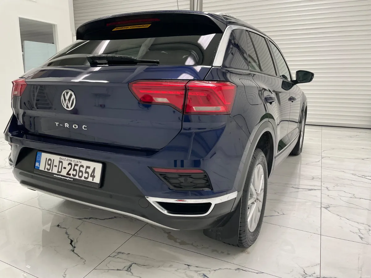 Volkswagen T-Roc 2019 - Image 3