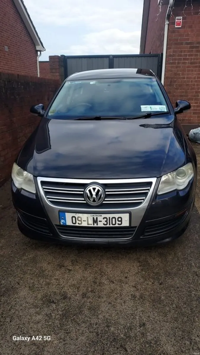 2009 Volkswagen Passat - Image 4