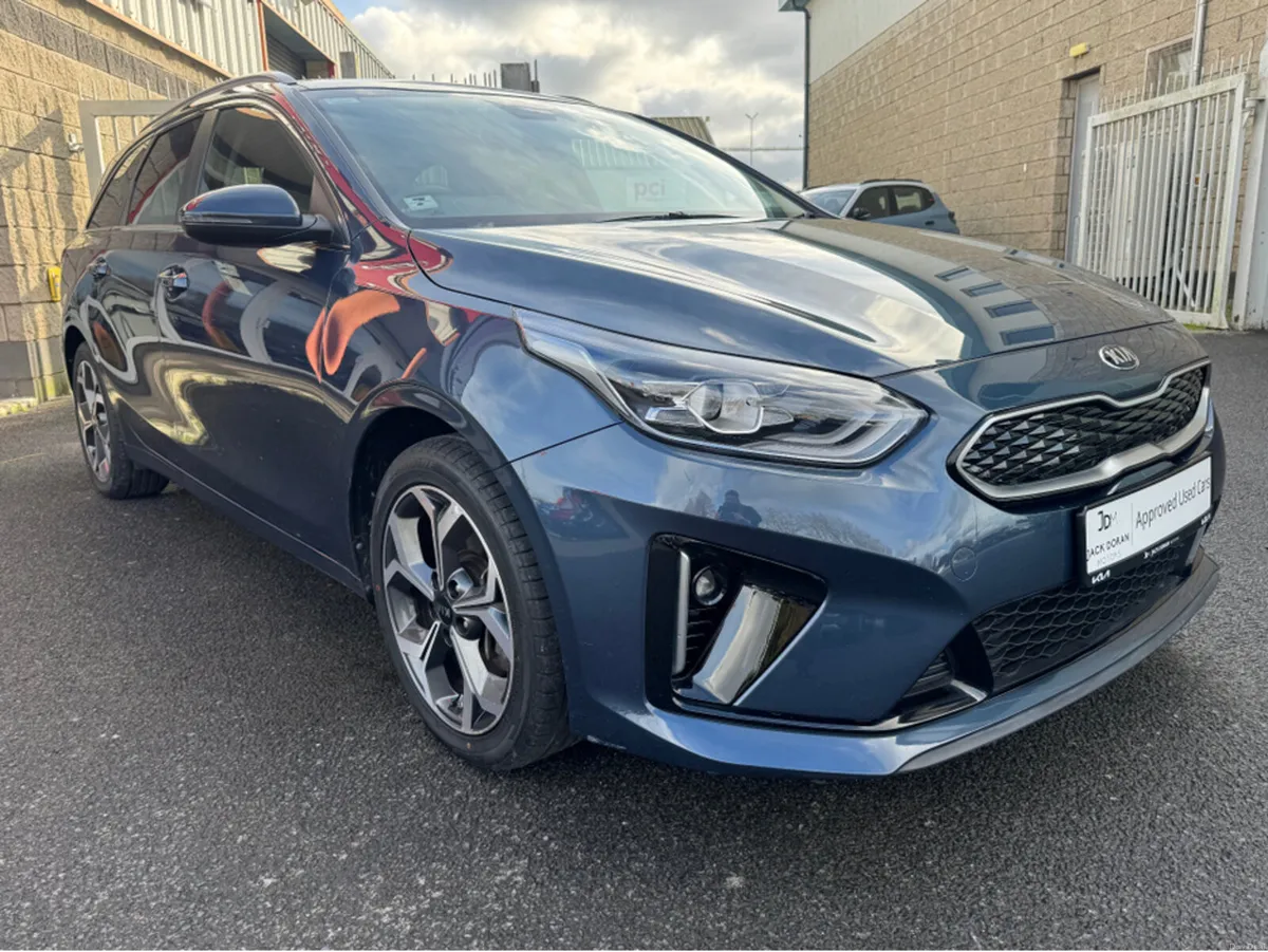Kia Ceed SW PHEV***Deposit Taken*** - Image 3