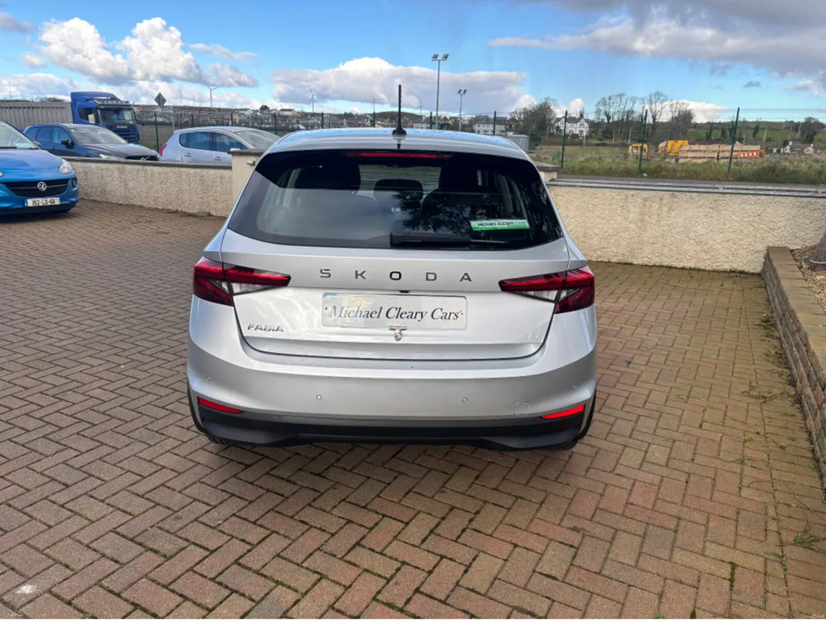 Skoda Fabia SEL 1.0 MPI 80HP - Image 5