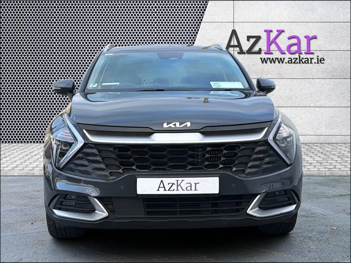 Kia Sportage 2023 K3 1.6 230BHP PETROL PLUG IN HYB - Image 2