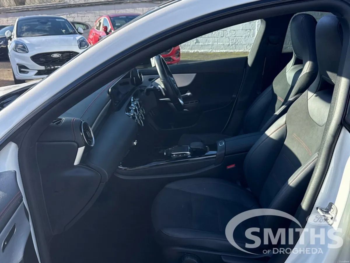 Mercedes-Benz CLA 180D 2.0 115PS COUPE *AUTO* - Image 3