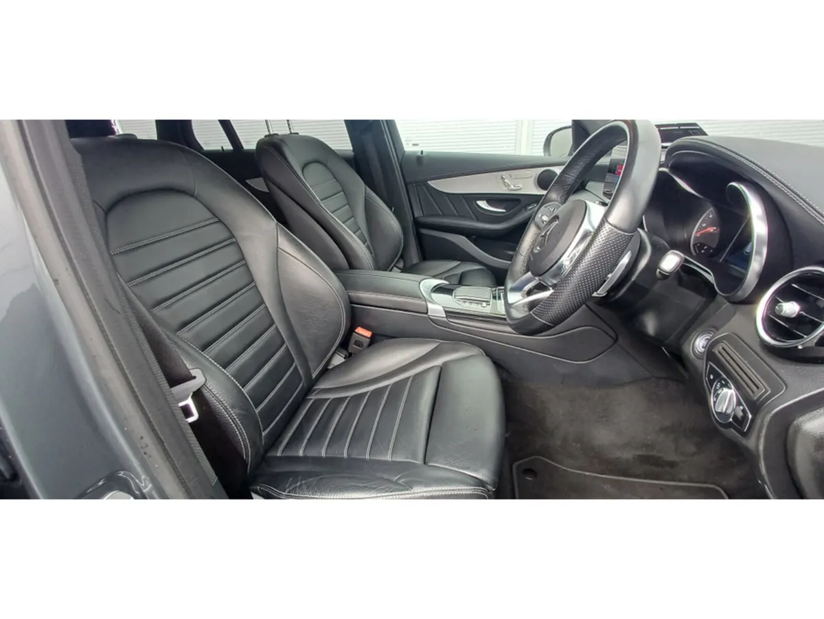 Mercedes-Benz GLC GLC 300de AMG LINE 4MATIC**Now S - Image 6
