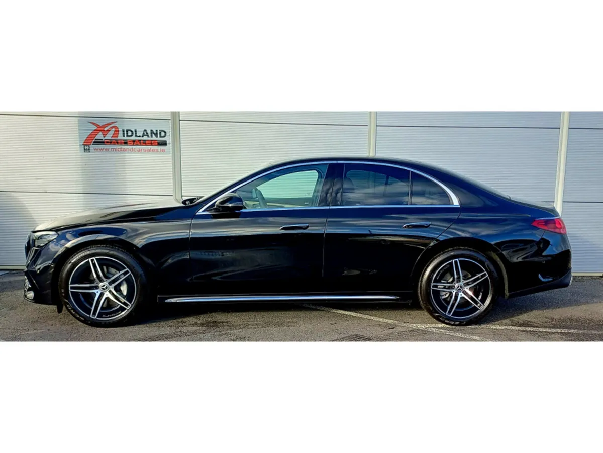 Mercedes-Benz E-Class E 220 d AMG LINE Advance - Image 1