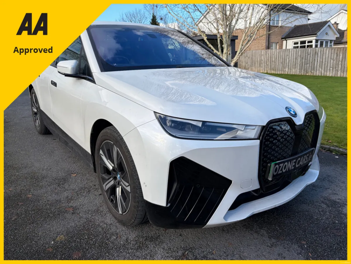 BMW iX XDRIVE40 M SPORT - Image 1