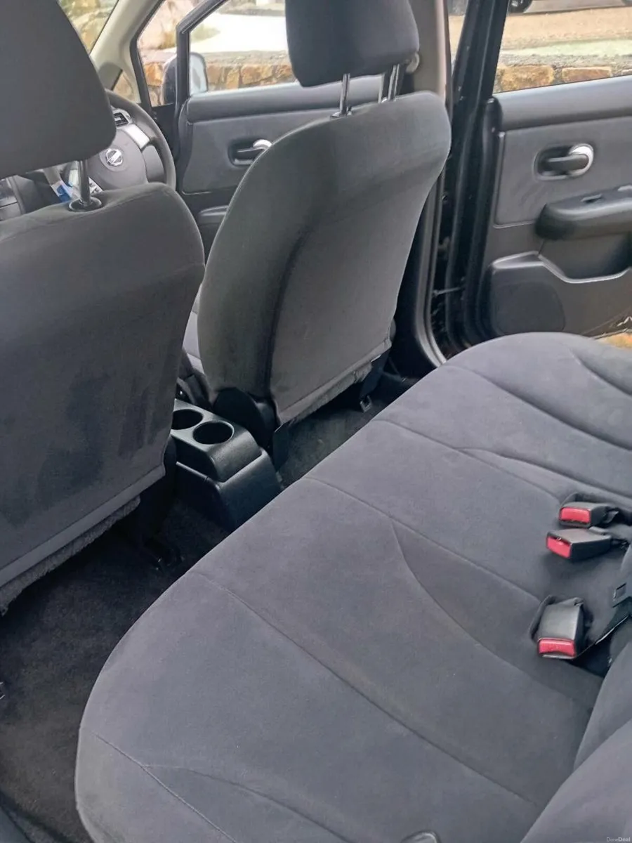 2008 Nissan tiida - Image 3