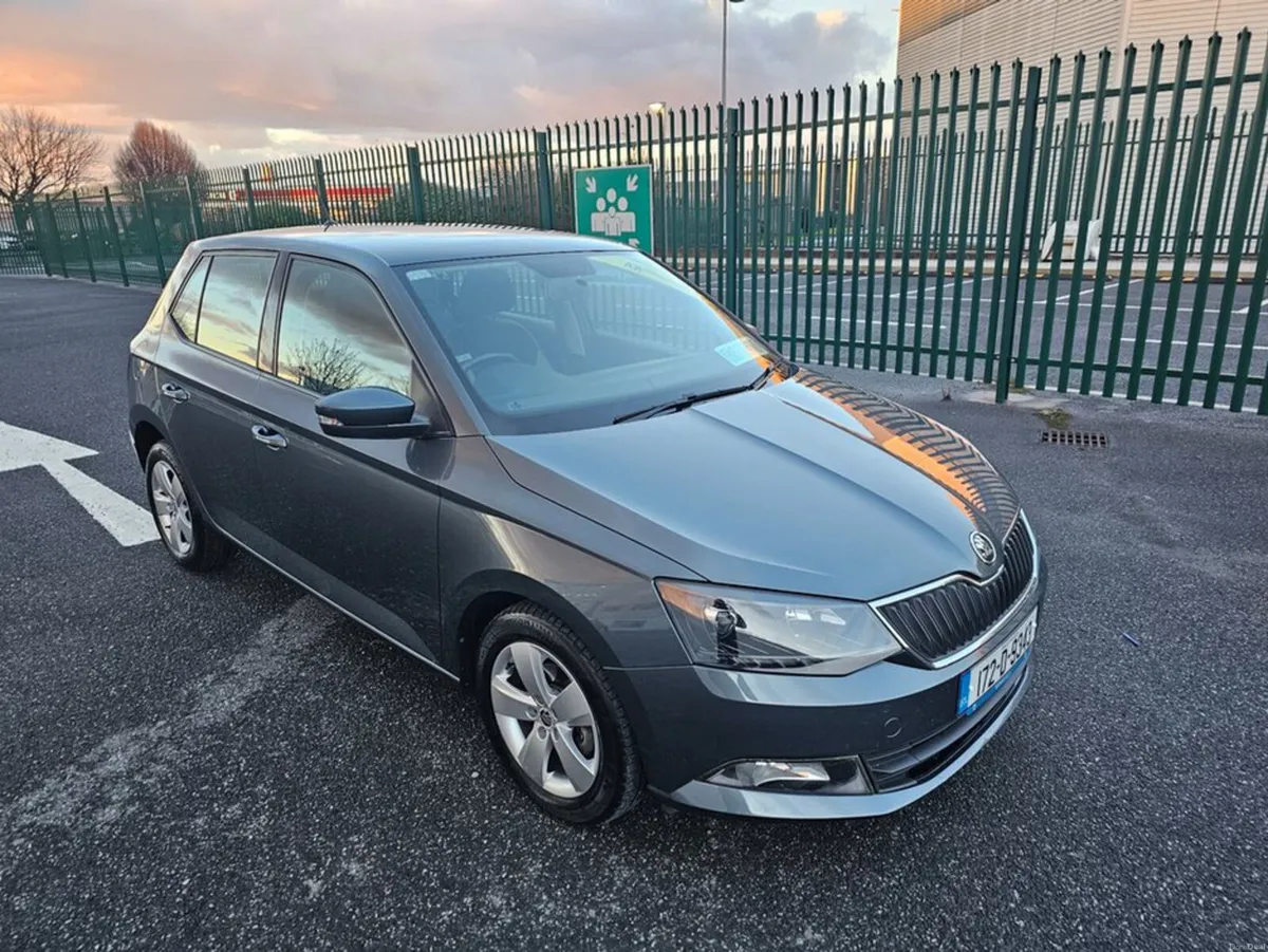 Skoda Fabia 1.0 PETROL, Ambiton MODEL, LOW MILEAGE - Image 4