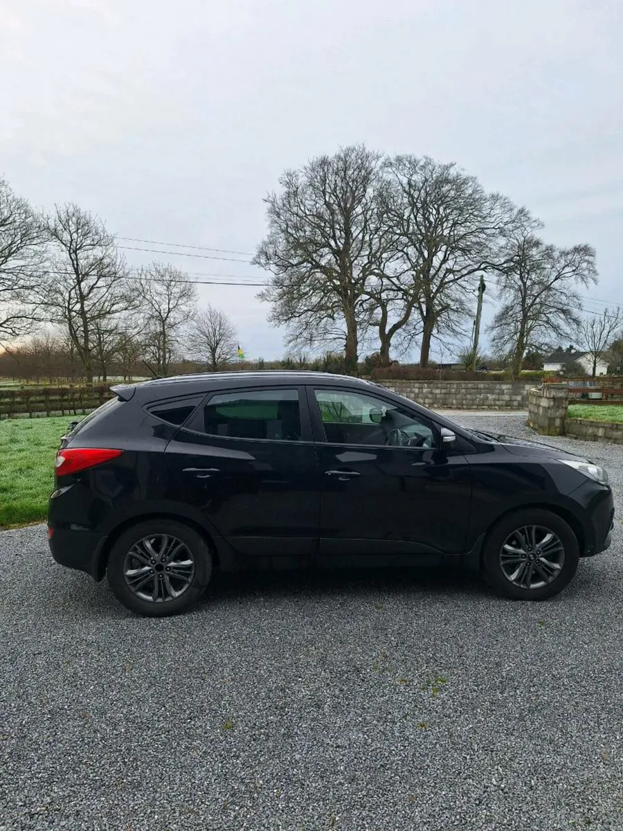 151 Hyundai IX35 High spec - Image 3