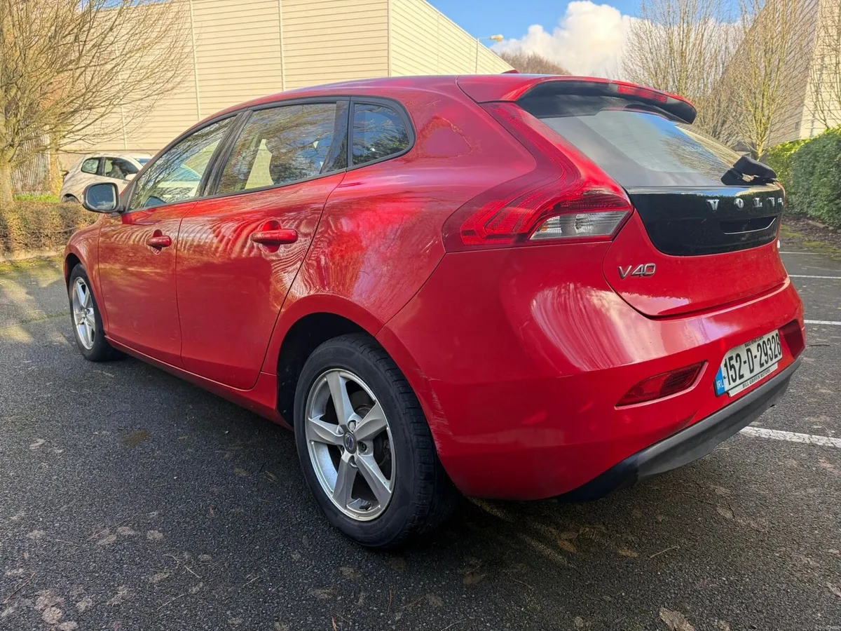 Volvo V40 2.0 D2 - Image 3