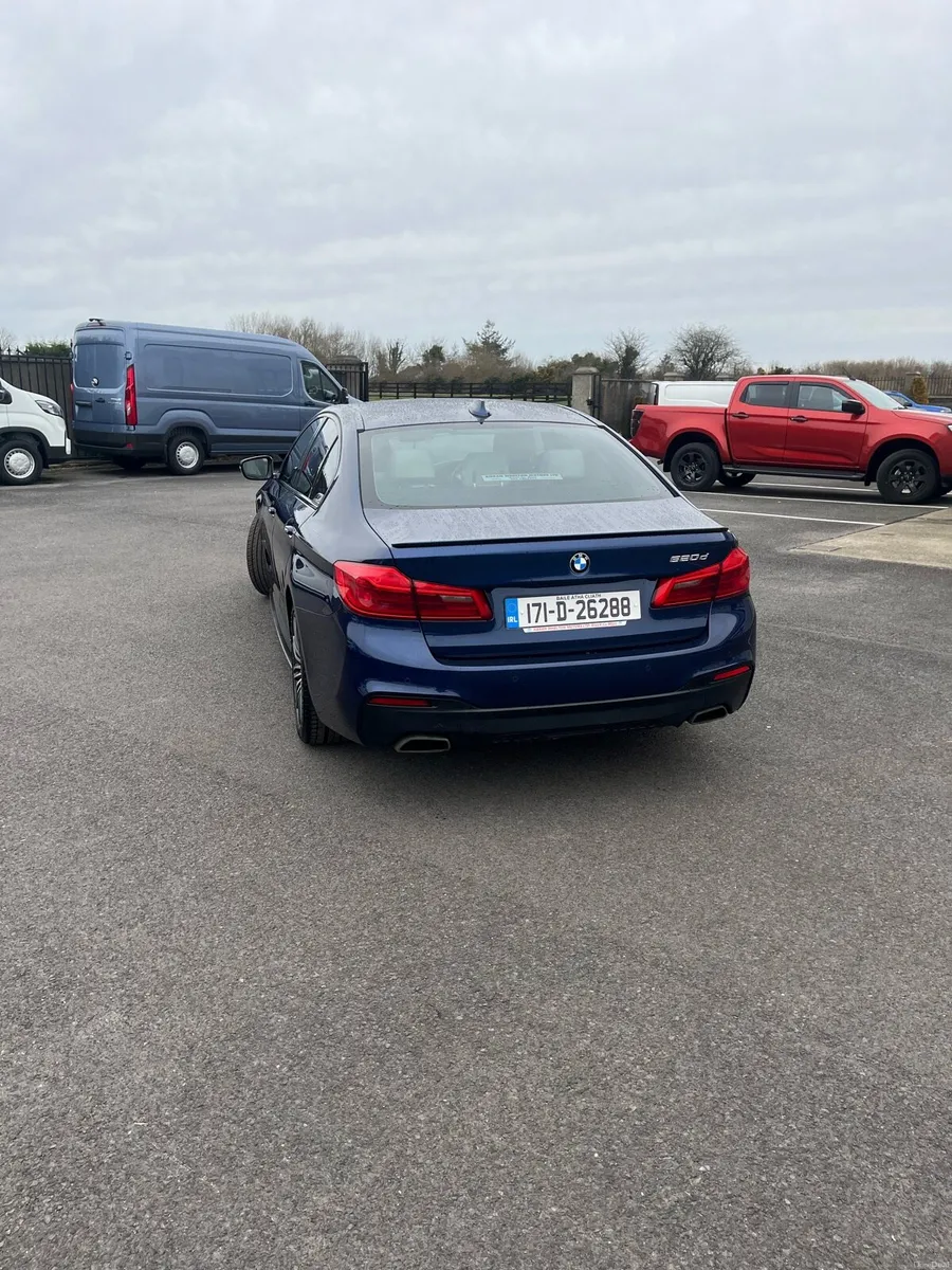 2017 BMW 520D MSPORT - Image 4