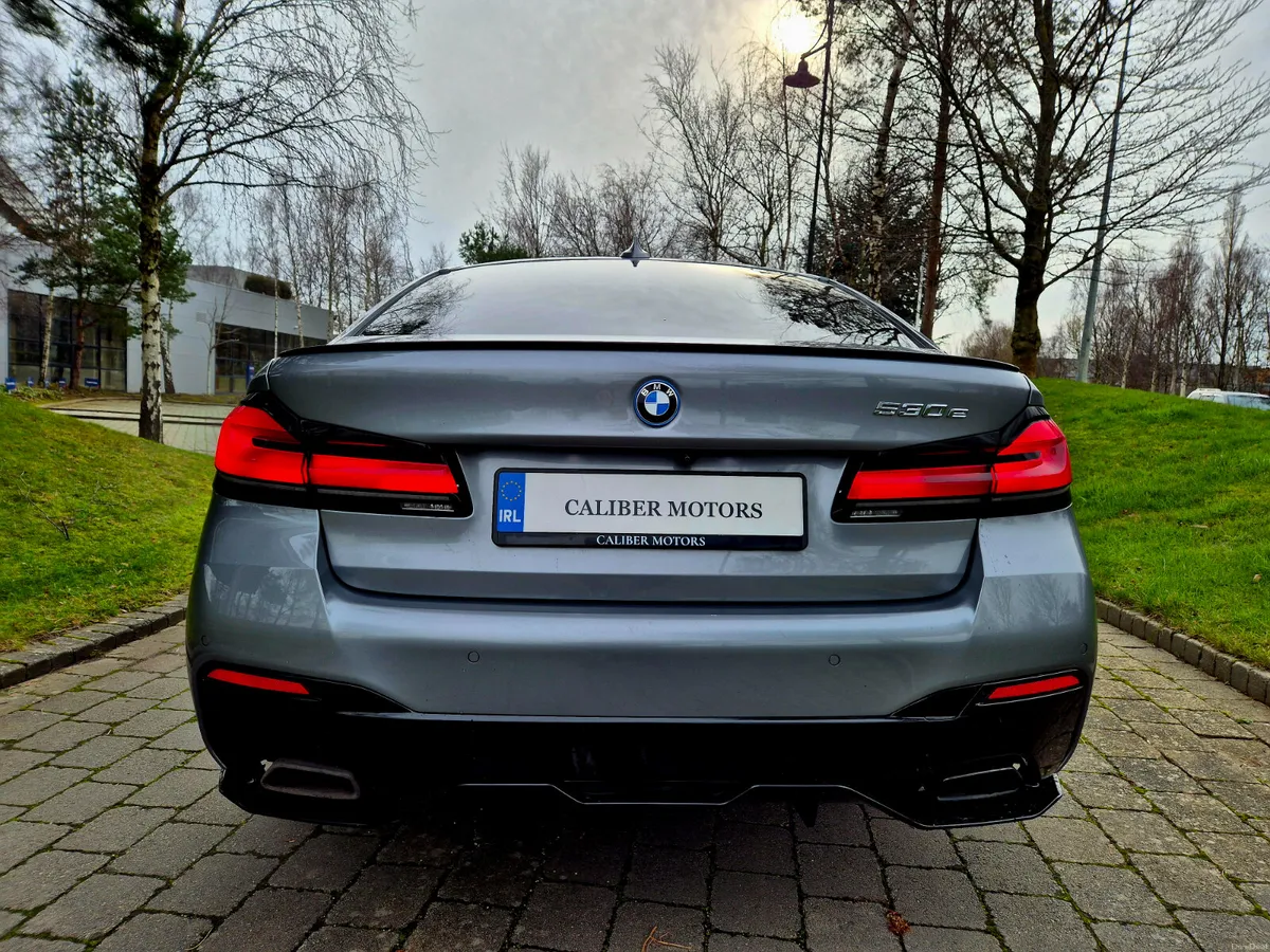 231 BMW 530e M-SPORT M-PERFORMANCE HARMON KARDON - Image 4