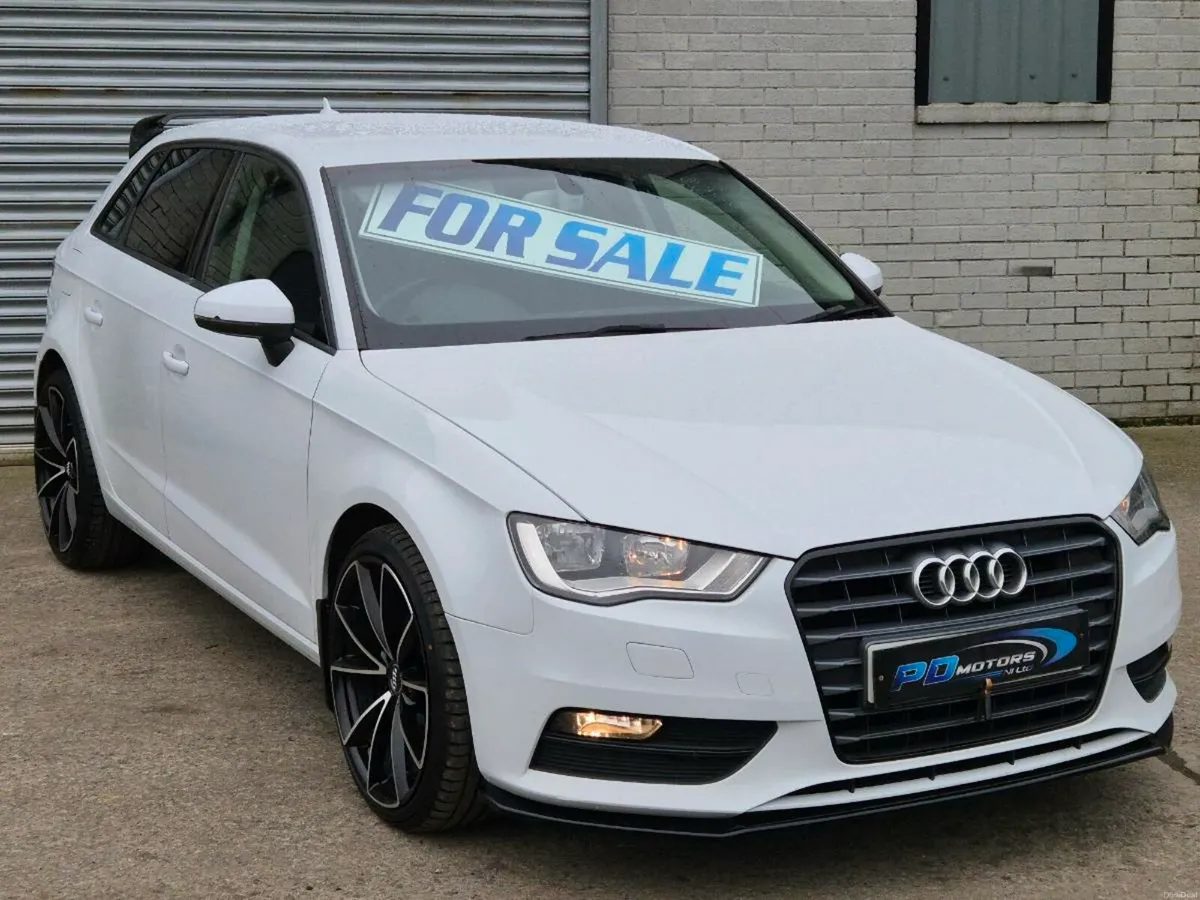 AUDI A3 1.6 TDI SE WITH BLACK EDITION STYLING. - Image 2